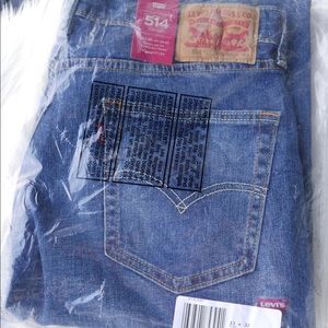 Levi’s 514 Jeans